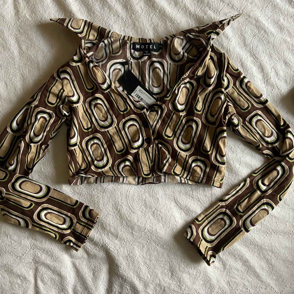 Motel Rocks Brown Tan Button Down Crop Shirt